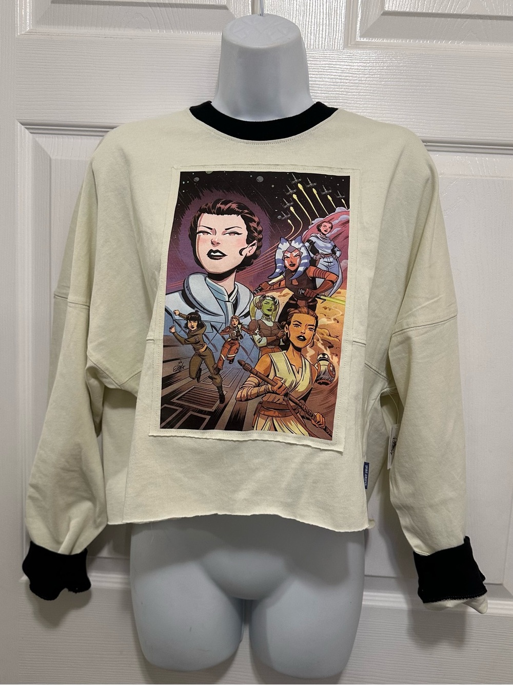 Star Wars Cream Cropped Sweatshirt with Black Logo Patch